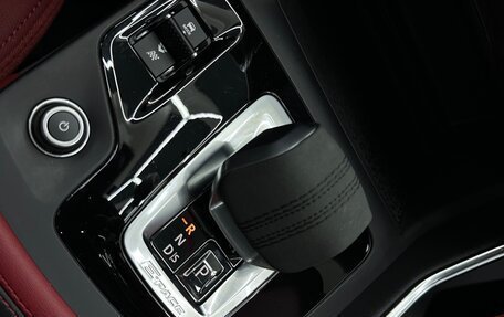 Jaguar E-Pace, 2023 год, 3 500 000 рублей, 37 фотография