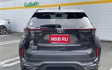 Toyota Yaris Cross, 2022 год, 1 493 000 рублей, 6 фотография