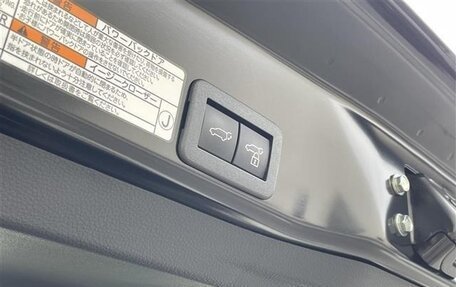 Toyota Yaris Cross, 2022 год, 1 493 000 рублей, 9 фотография