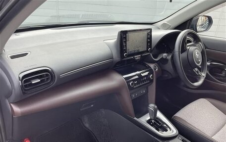 Toyota Yaris Cross, 2022 год, 1 493 000 рублей, 19 фотография