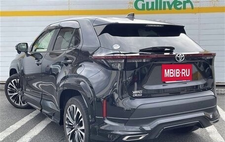 Toyota Yaris Cross, 2022 год, 1 493 000 рублей, 8 фотография