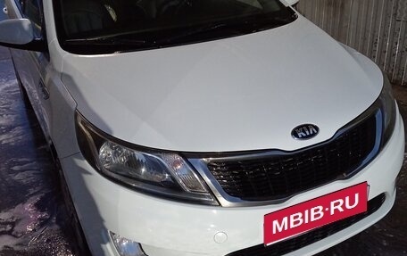 KIA Rio III рестайлинг, 2013 год, 650 000 рублей, 1 фотография