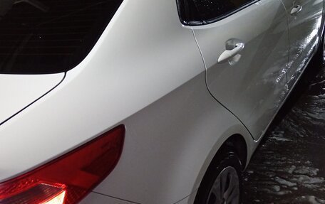 KIA Rio III рестайлинг, 2013 год, 650 000 рублей, 5 фотография