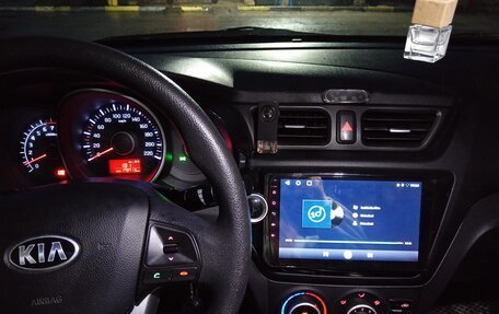 KIA Rio III рестайлинг, 2013 год, 650 000 рублей, 6 фотография