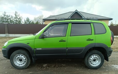 Chevrolet Niva I рестайлинг, 2010 год, 465 000 рублей, 2 фотография