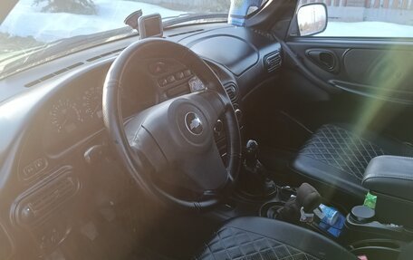 Chevrolet Niva I рестайлинг, 2010 год, 465 000 рублей, 10 фотография