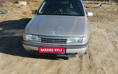 Opel Vectra A, 1990 год, 130 000 рублей, 2 фотография