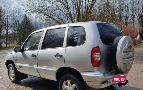 Chevrolet Niva I рестайлинг, 2004 год, 350 000 рублей, 3 фотография