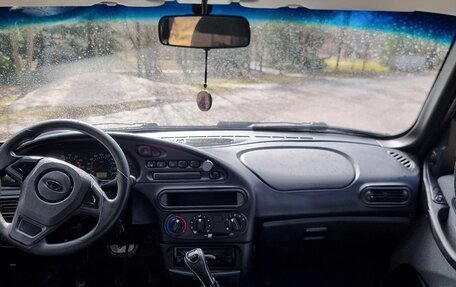 Chevrolet Niva I рестайлинг, 2004 год, 350 000 рублей, 9 фотография