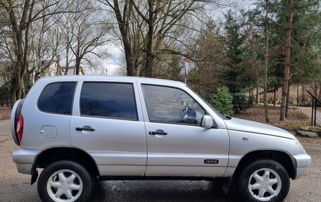 Chevrolet Niva I рестайлинг, 2004 год, 350 000 рублей, 6 фотография