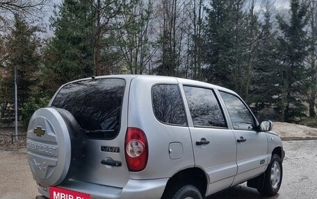 Chevrolet Niva I рестайлинг, 2004 год, 350 000 рублей, 5 фотография