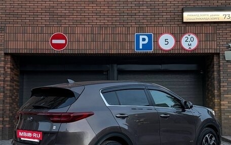 KIA Sportage IV рестайлинг, 2020 год, 2 299 000 рублей, 3 фотография