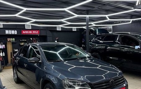 Volkswagen Passat B7, 2011 год, 780 000 рублей, 6 фотография