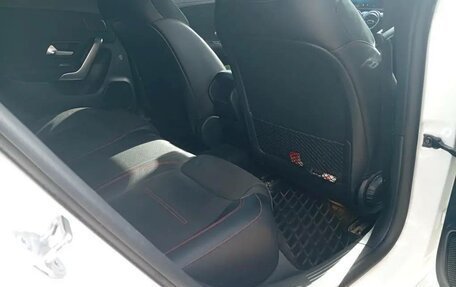 Mercedes-Benz CLA, 2019 год, 3 500 000 рублей, 8 фотография