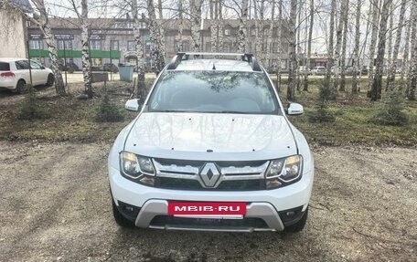 Renault Duster I рестайлинг, 2017 год, 1 290 000 рублей, 9 фотография
