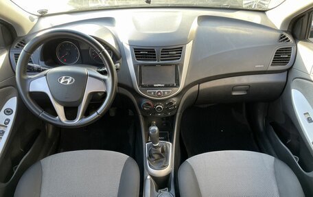 Hyundai Solaris II рестайлинг, 2012 год, 799 000 рублей, 10 фотография