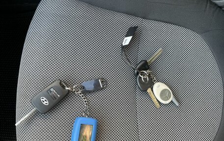 Hyundai Solaris II рестайлинг, 2012 год, 799 000 рублей, 14 фотография