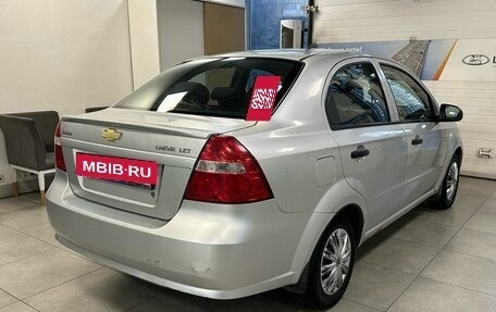 Chevrolet Aveo III, 2011 год, 239 000 рублей, 3 фотография