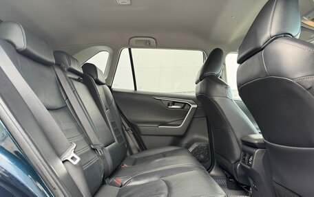 Toyota RAV4, 2020 год, 3 790 000 рублей, 17 фотография