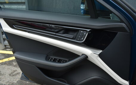 Porsche Panamera, 2024 год, 20 600 000 рублей, 9 фотография