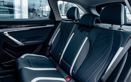 Geely Atlas, 2025 год, 3 723 381 рублей, 14 фотография