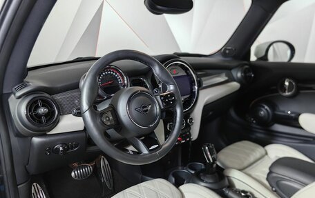 MINI Hatch, 2021 год, 3 900 000 рублей, 12 фотография