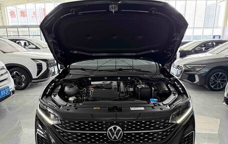 Volkswagen Passat B8 рестайлинг, 2023 год, 2 440 000 рублей, 7 фотография