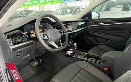 Volkswagen Passat B8 рестайлинг, 2023 год, 2 440 000 рублей, 9 фотография