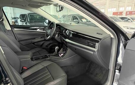 Volkswagen Passat B8 рестайлинг, 2023 год, 2 440 000 рублей, 18 фотография