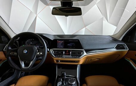 BMW 3 серия, 2021 год, 3 850 000 рублей, 11 фотография