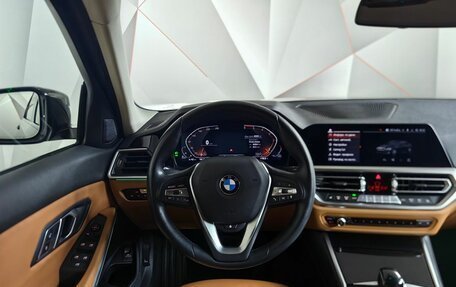 BMW 3 серия, 2021 год, 3 850 000 рублей, 15 фотография