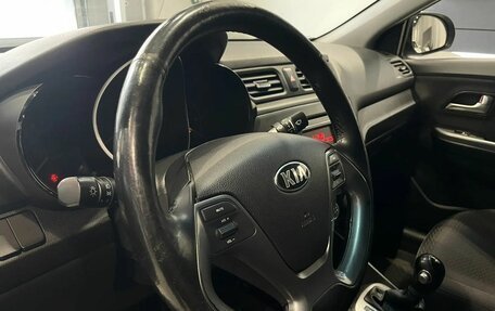 KIA Rio III рестайлинг, 2015 год, 1 000 000 рублей, 13 фотография