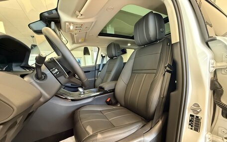 Land Rover Range Rover Evoque II, 2025 год, 6 200 000 рублей, 16 фотография