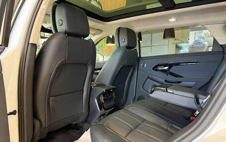 Land Rover Range Rover Evoque II, 2025 год, 6 200 000 рублей, 24 фотография