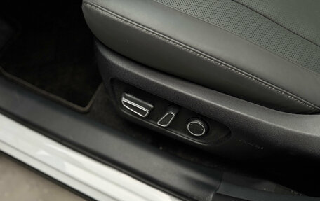 Toyota RAV4, 2026 год, 4 800 000 рублей, 17 фотография