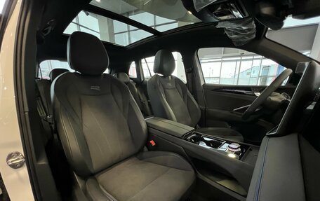 Volkswagen Tiguan, 2026 год, 4 650 000 рублей, 10 фотография