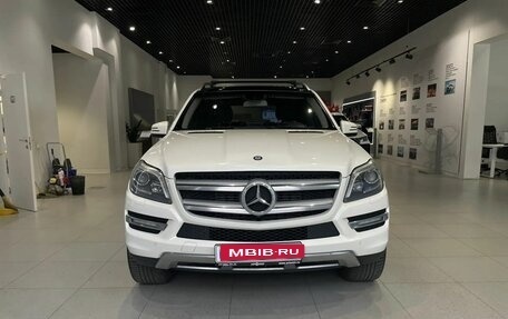 Mercedes-Benz GL-Класс, 2014 год, 2 890 000 рублей, 2 фотография