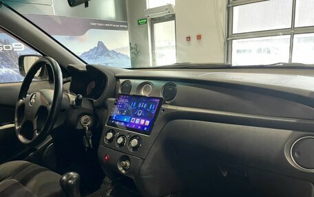 Mitsubishi Outlander III рестайлинг 3, 2005 год, 649 000 рублей, 10 фотография