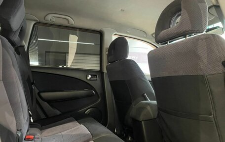 Mitsubishi Outlander III рестайлинг 3, 2005 год, 649 000 рублей, 12 фотография