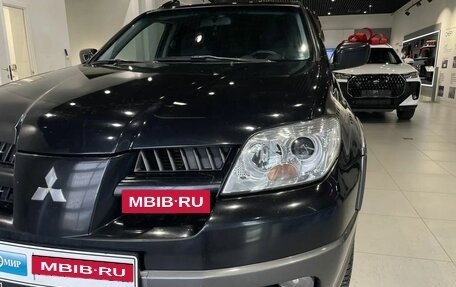 Mitsubishi Outlander III рестайлинг 3, 2005 год, 649 000 рублей, 9 фотография