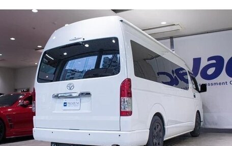 Toyota HiAce H200, 2024 год, 4 800 000 рублей, 5 фотография