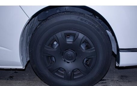 Toyota HiAce H200, 2024 год, 4 800 000 рублей, 8 фотография