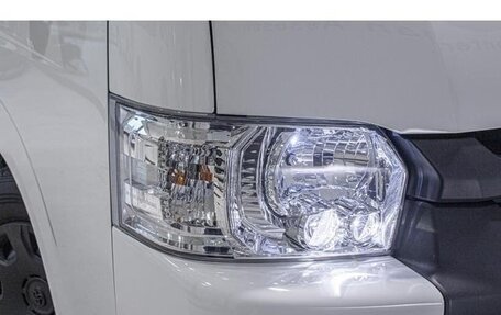 Toyota HiAce H200, 2024 год, 4 800 000 рублей, 11 фотография