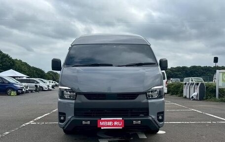 Toyota HiAce H200, 2024 год, 7 200 000 рублей, 2 фотография