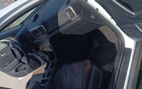 KIA Sportage IV рестайлинг, 2020 год, 2 600 000 рублей, 16 фотография