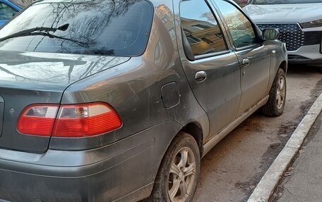 Fiat Albea I рестайлинг, 2009 год, 150 000 рублей, 2 фотография