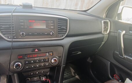 KIA Sportage IV рестайлинг, 2020 год, 2 600 000 рублей, 20 фотография