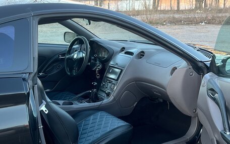 Toyota Celica VII рестайлинг, 2001 год, 530 000 рублей, 12 фотография