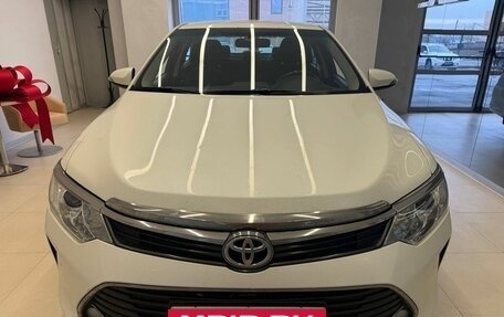 Toyota Camry, 2016 год, 1 630 500 рублей, 2 фотография
