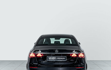 Mercedes-Benz E-Класс, 2025 год, 9 990 000 рублей, 5 фотография